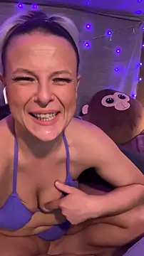 GinAnnTonic online show from 01-12-26, 06:47