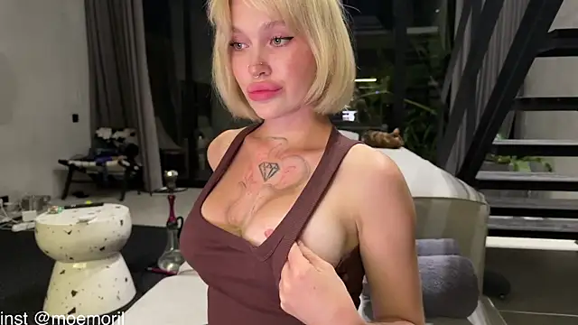 Golden Aline online show from 03-21-26, 01:48