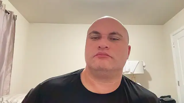 SluggishChase99 online show from 12-01-25, 11:38