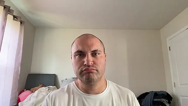 SluggishChase99 online show from 07-26-26, 08:49
