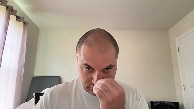 SluggishChase99 online show from 07-08-26, 04:29