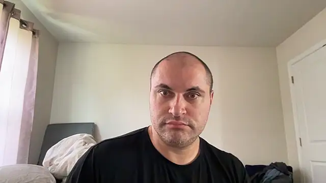 SluggishChase99 online show from 06-12-26, 06:49