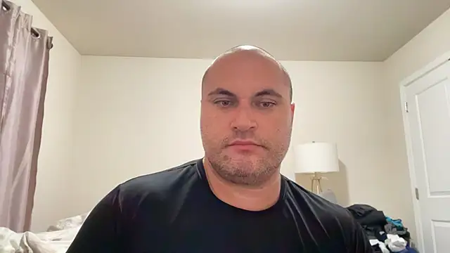 SluggishChase99 online show from 11-11-25, 12:27