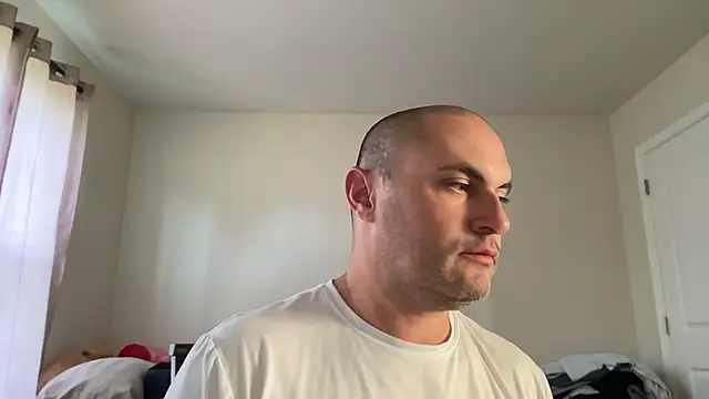 SluggishChase99 online show from 08-04-26, 10:14