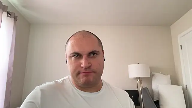 SluggishChase99 online show from 11-28-25, 05:24