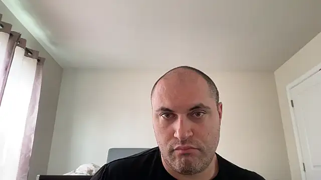 SluggishChase99 online show from 05-13-26, 01:51