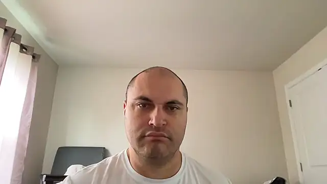 SluggishChase99 online show from 05-23-26, 03:44