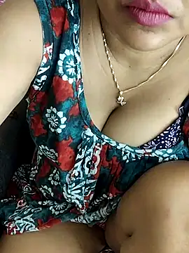 Snapshot of joya_bhabi chatting on 09-19-25, 05:55 joya bhabi online show from 09-19-25, 05:55