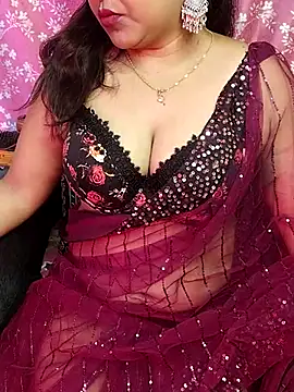 Snapshot of joya_bhabi chatting on 03-18-25, 04:17 joya bhabi online show from 03-18-25, 04:17