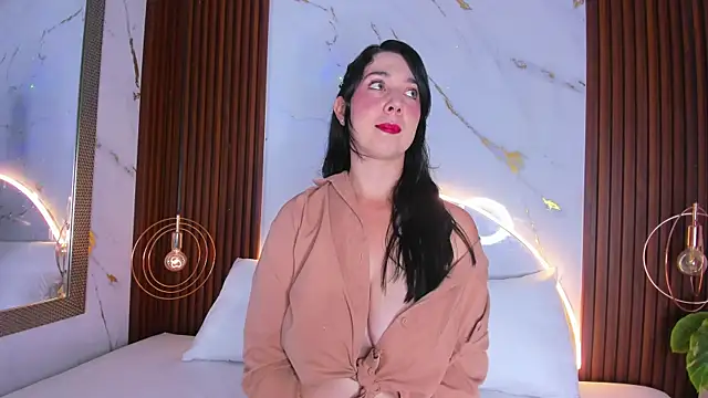 dahianthompson online show from 10-18-25, 09:28