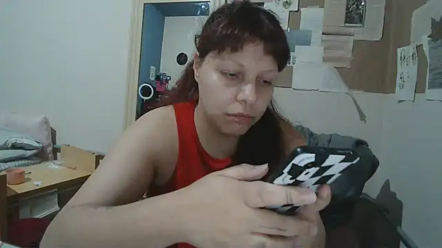 Snapshot of bbyedarling chatting on 10-01-25, 02:27 bbyedarling online show from 10-01-25, 02:27