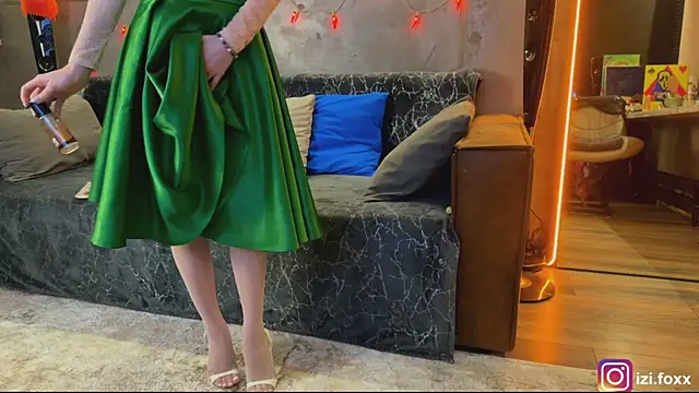 izi-fox online show from 11-01-25, 04:23