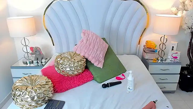 EmmaCrush online show from 03-15-25, 08:32