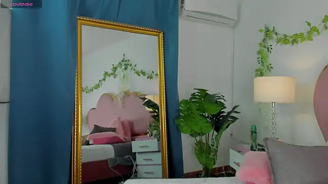 EmmaCrush online show from 09-19-25, 10:14