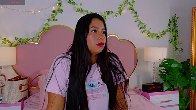 EmmaCrush online show from 11-28-25, 09:48