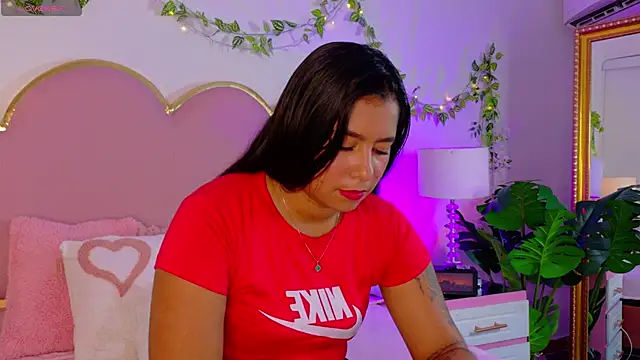 EmmaCrush online show from 12-05-25, 08:50