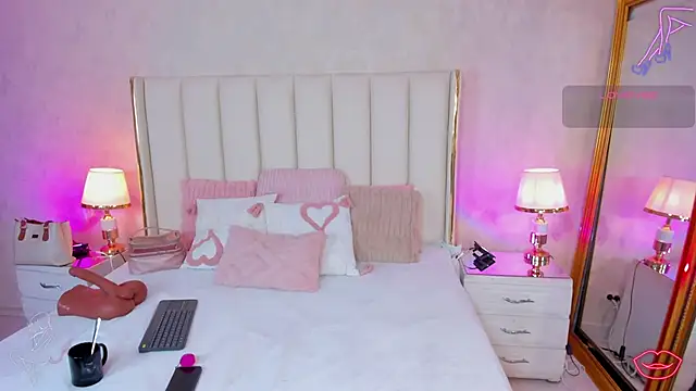 EmmaCrush online show from 04-07-26, 12:40