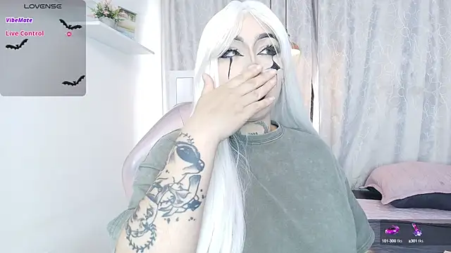 bella-green online show from 03-22-25, 06:36