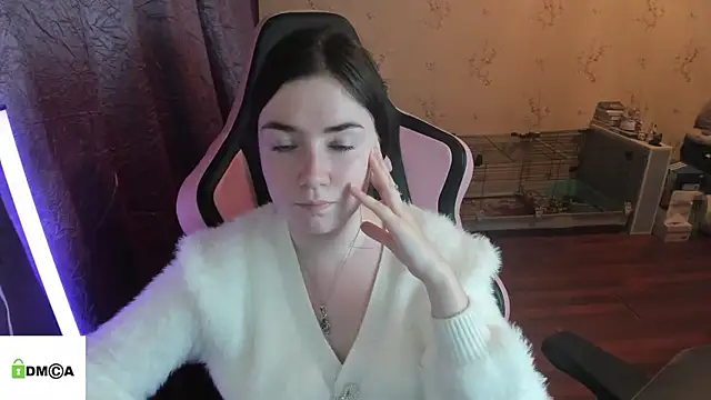 Crazy forest fairy online show from 04-13-26, 07:29