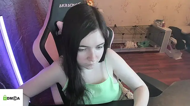 Crazy forest fairy online show from 06-01-26, 11:04