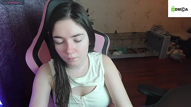 Crazy forest fairy online show from 12-16-25, 06:39