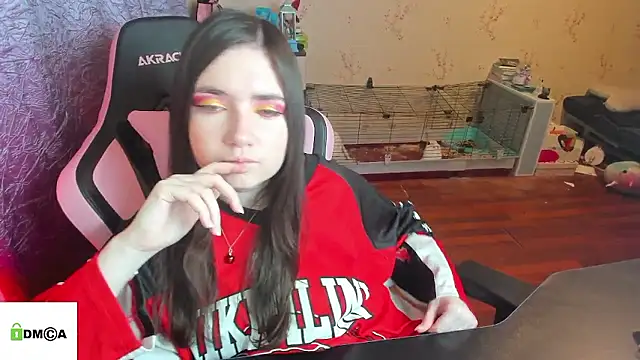 Crazy forest fairy online show from 01-14-26, 03:54