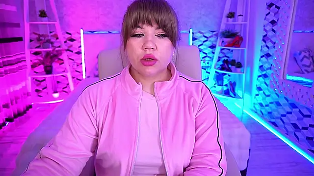 GabbieJay online show from 05-13-26, 12:56