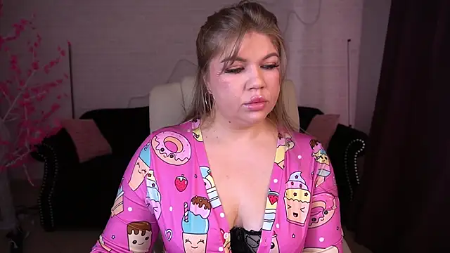 GabbieJay online show from 03-05-26, 01:30