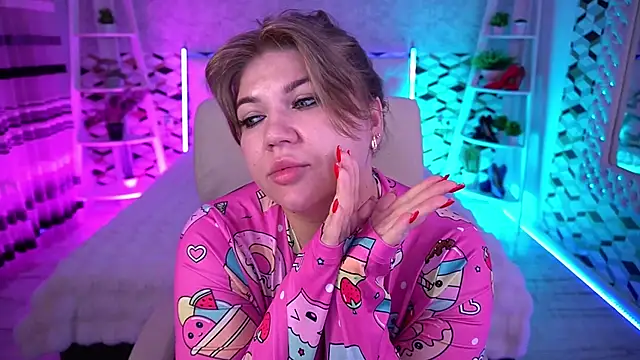 GabbieJay online show from 05-15-26, 01:20