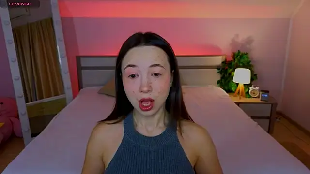 Hayle Hill online show from 11-11-25, 01:44