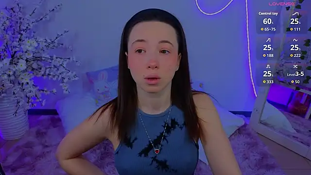 Hayle Hill online show from 02-16-26, 01:26