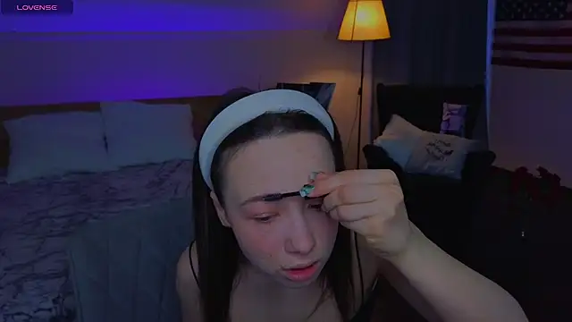 Hayle Hill online show from 03-15-26, 02:07