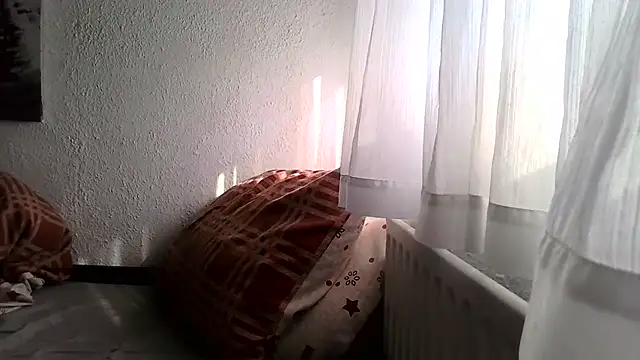 Snapshot of Rafal555578 chatting on 07-08-26, 05:46 Rafal555578 online show from 07-08-26, 05:46