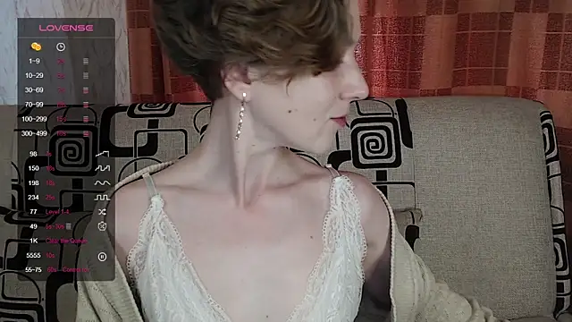 TinaWince online show from 06-04-26, 05:01