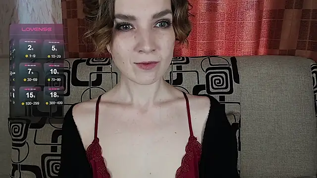 TinaWince online show from 05-07-26, 04:50