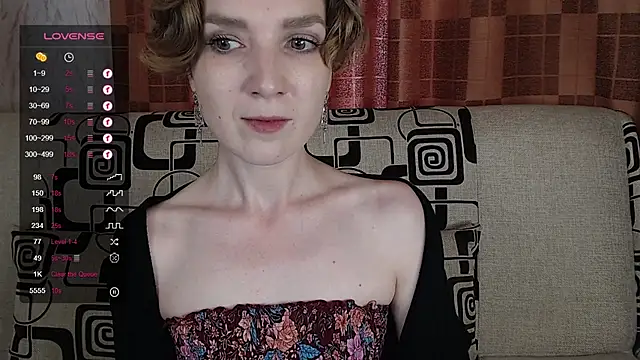 Snapshot of TinaWince chatting on 07-10-26, 05:18 TinaWince online show from 07-10-26, 05:18