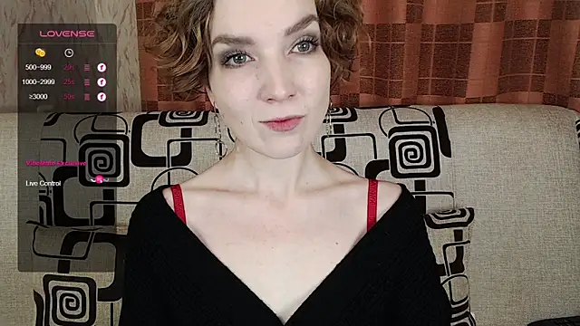 TinaWince online show from 11-20-25, 04:46