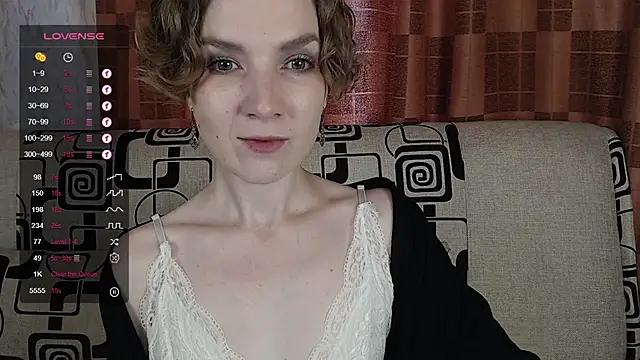 Snapshot of TinaWince chatting on 07-18-26, 05:16 TinaWince online show from 07-18-26, 05:16