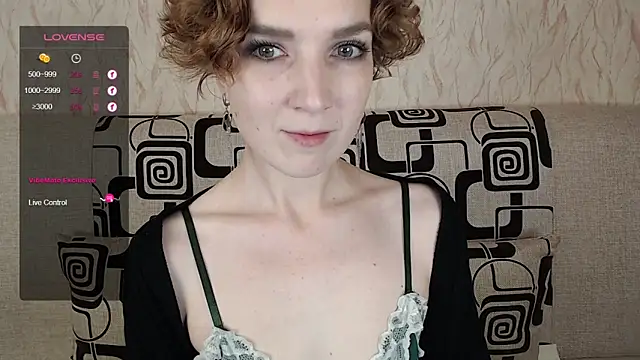 TinaWince online show from 09-20-25, 04:50