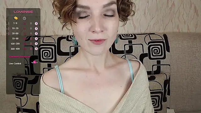 TinaWince online show from 09-22-25, 04:51