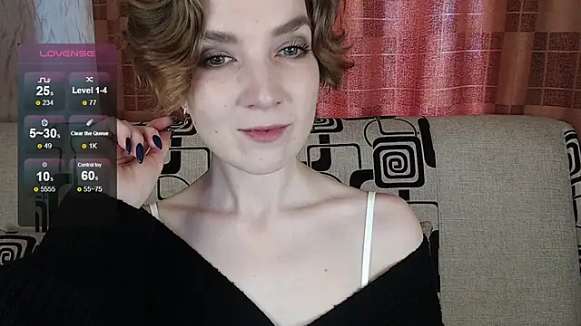 TinaWince online show from 04-09-26, 06:19