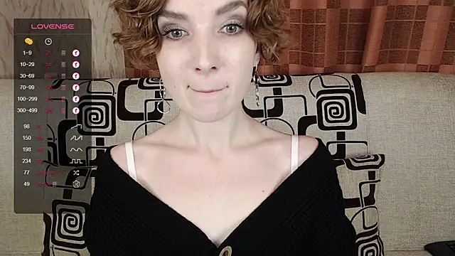 TinaWince online show from 11-29-25, 04:45