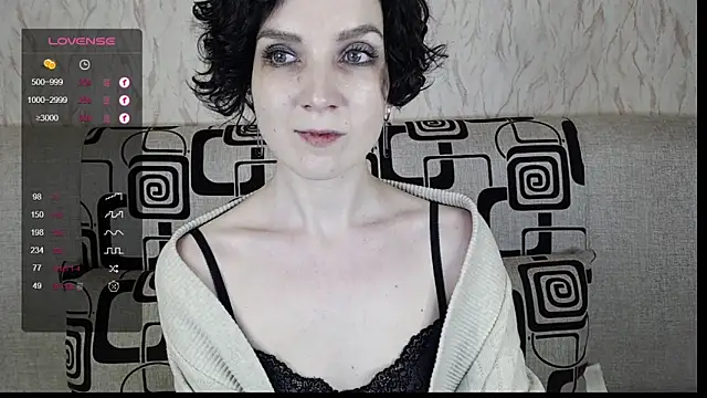 TinaWince online show from 03-06-25, 08:52