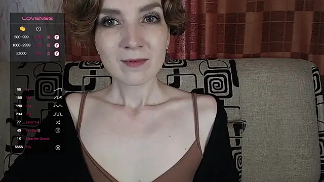 Snapshot of TinaWince chatting on 06-05-26, 05:01 TinaWince online show from 06-05-26, 05:01