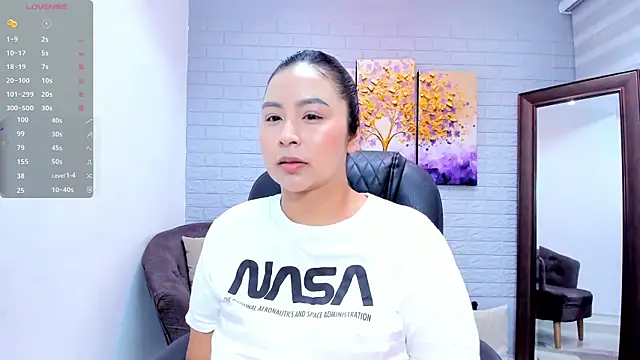  alaiasmile  online show from 05-19-26, 07:21