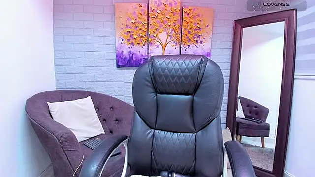  alaiasmile  online show from 05-04-26, 07:28