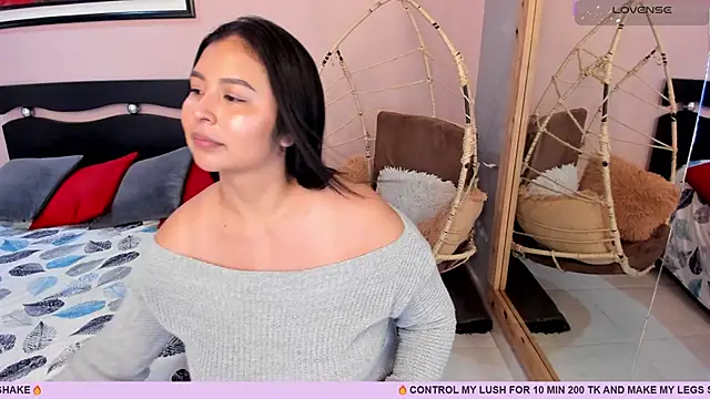  alaiasmile  online show from 10-08-25, 07:14