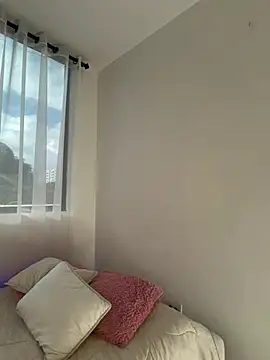 Naughty arabs online show from 04-15-26, 08:31