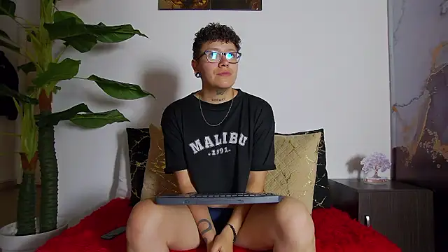 alex noa online show from 01-13-26, 07:40