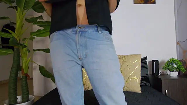 alex noa online show from 04-08-26, 09:27